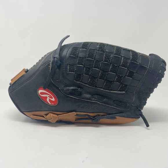 Rawlings Other - Rawlings baseball mitt glove right thrower RS1400